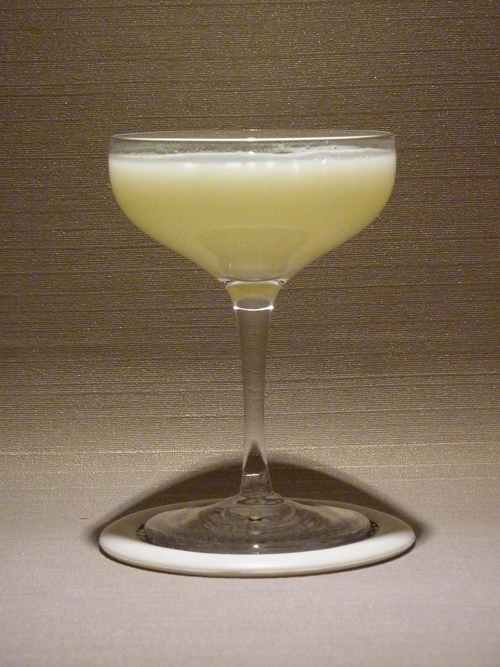 カフェ ド パリ パイナップル 750ml 正規 : 酒のタクハイ